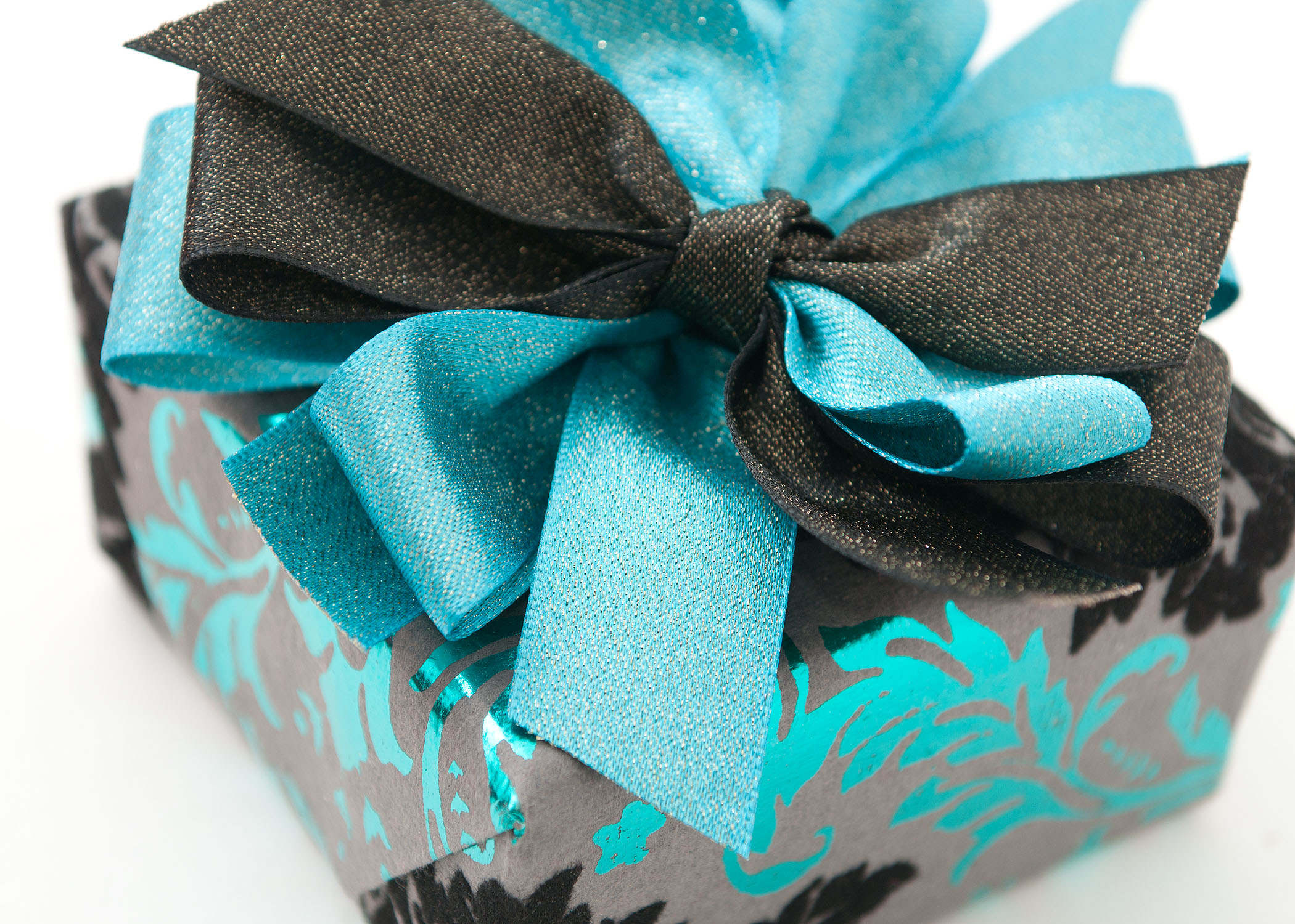 DSC 9724 - The perfect glitter ribbon for special occasions - Berisfords Ribbons